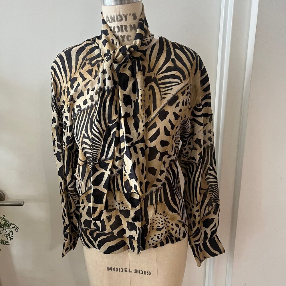 VTG ESCADA MARGARETHA‎ LEY Silk Animal Print Bow Top Size 40 (10)